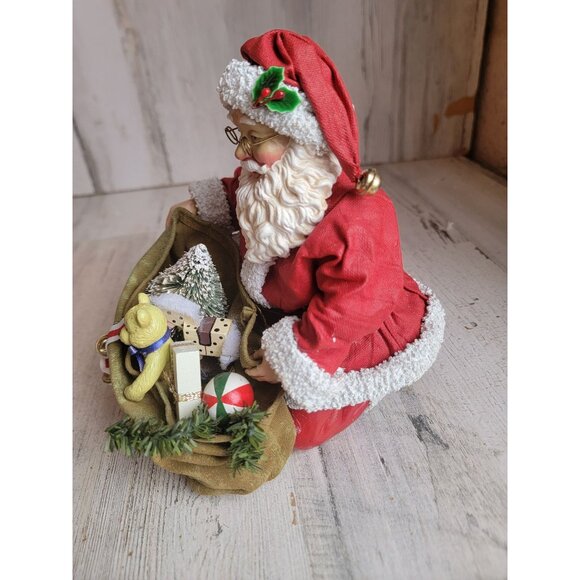 Clothtique for a special little girl possible dreams Santa Claus vintage - Picture 3 of 8